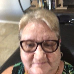 Meet your Posher, Joyce